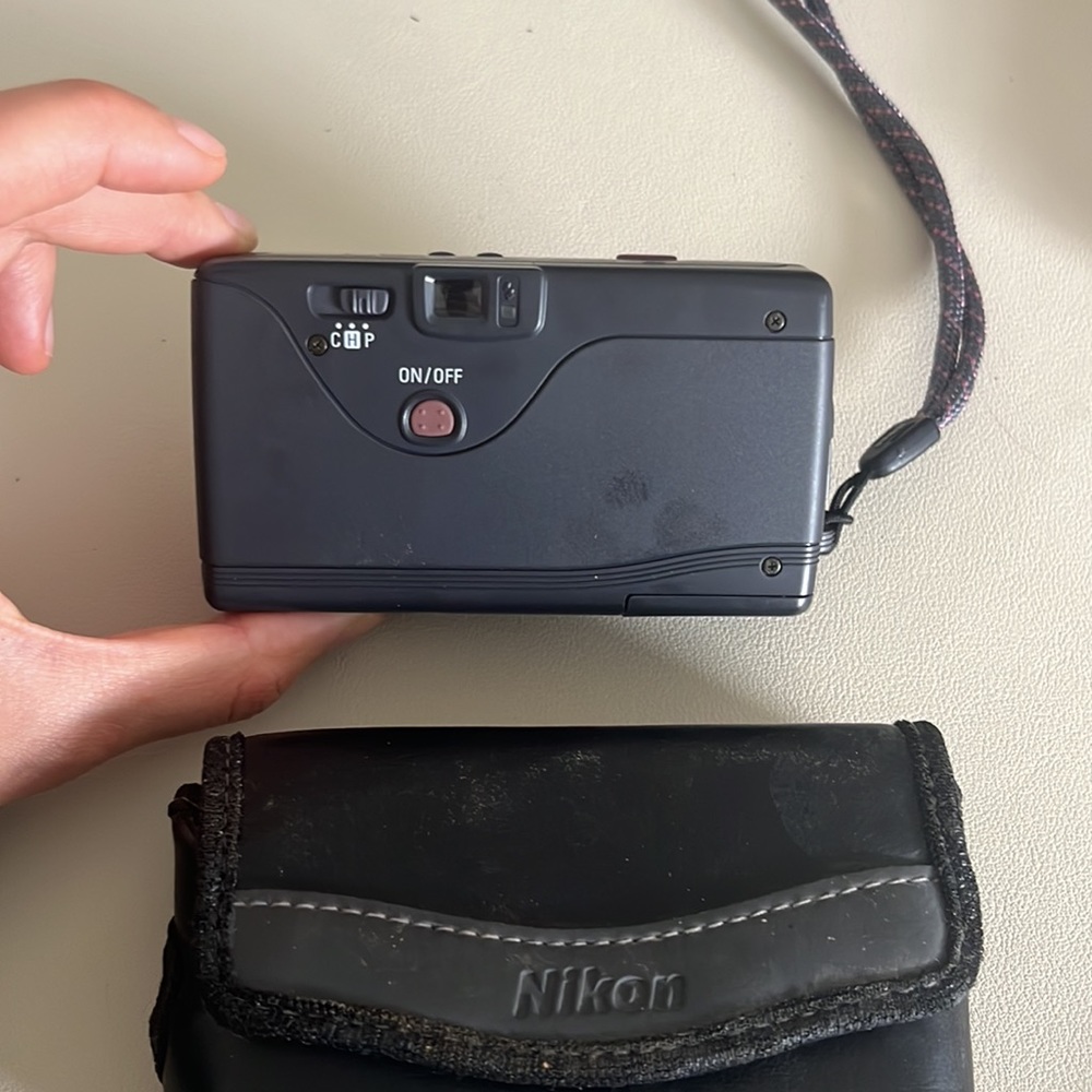 VINTAGE NIKON NUVIS MINI 25mm 1:4 Macro - Picture 2 of 3